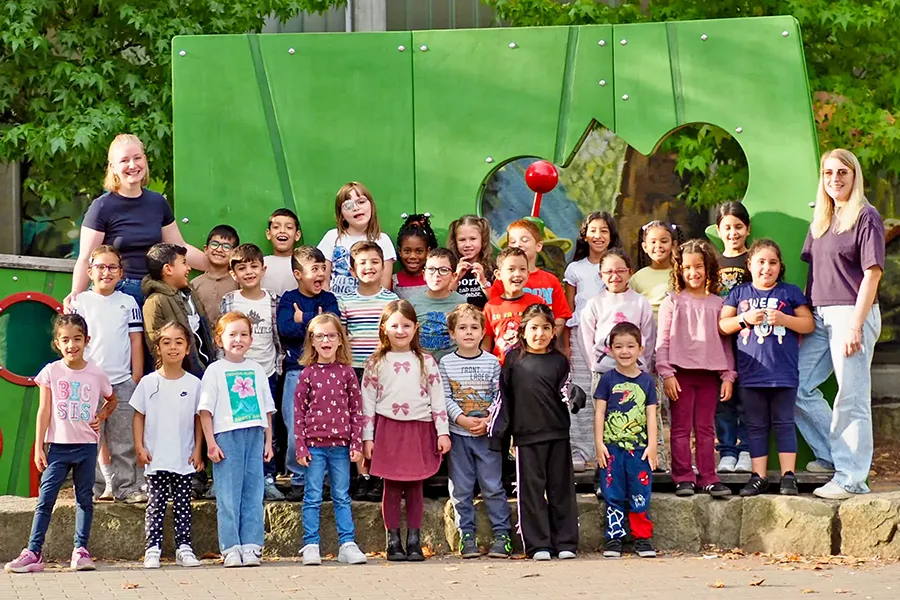 Klassenfoto der Klasse 1a
